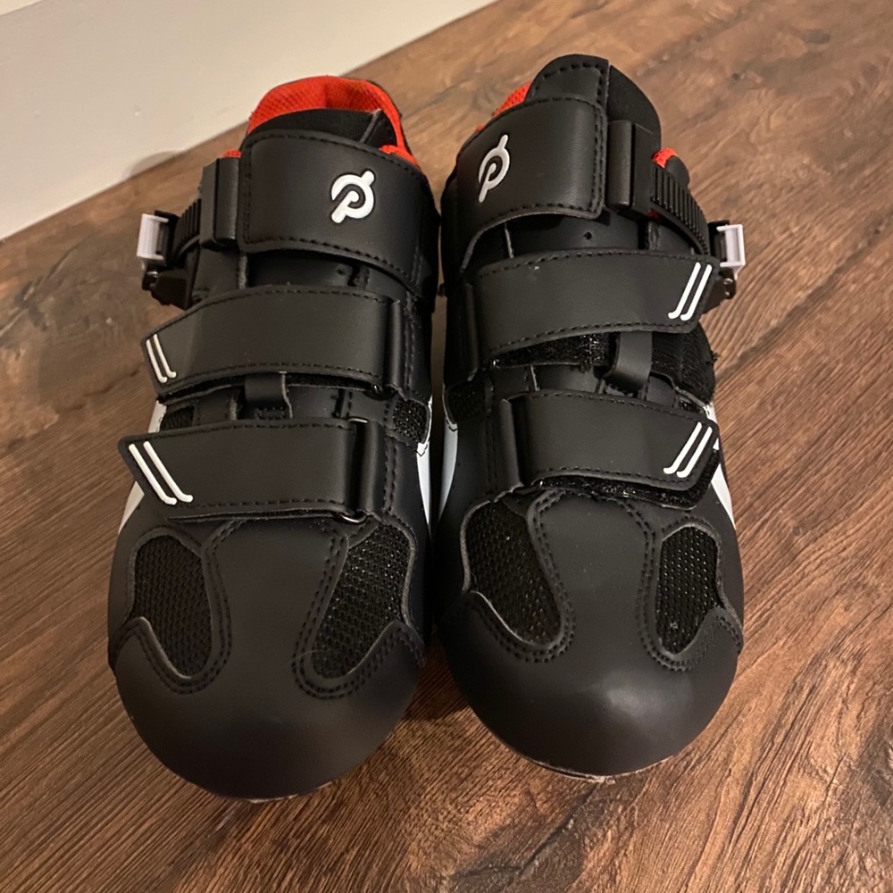 Peloton bike shoes sz 39
